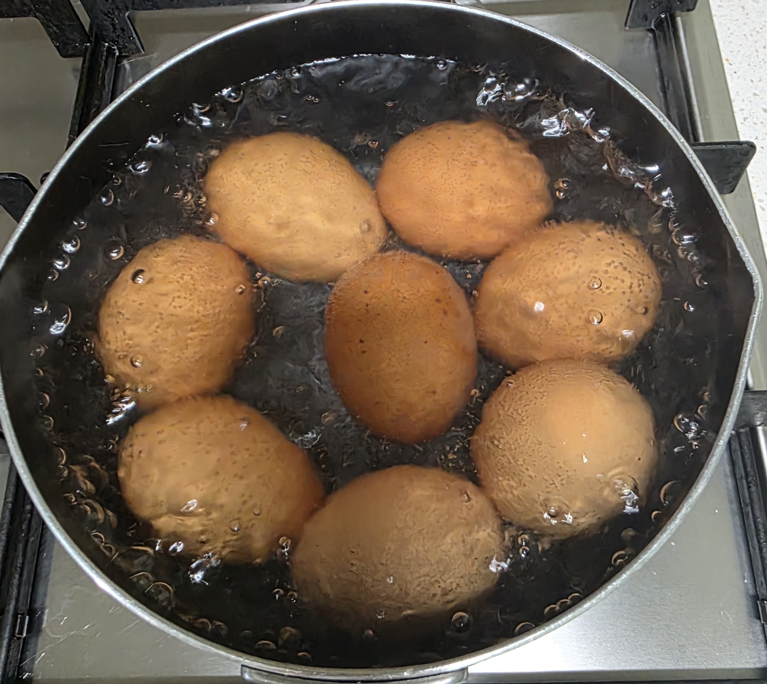 계란과-감자는-조합이-좋아요.