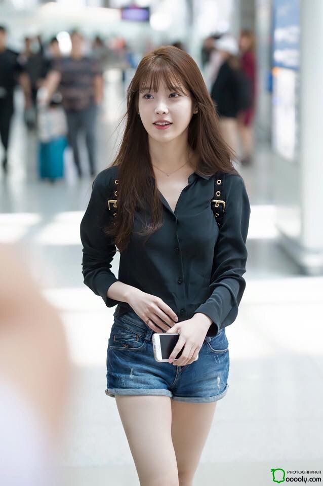 아이유 사진 모음 / 무대 코디 패션 / 일상 사복 패션