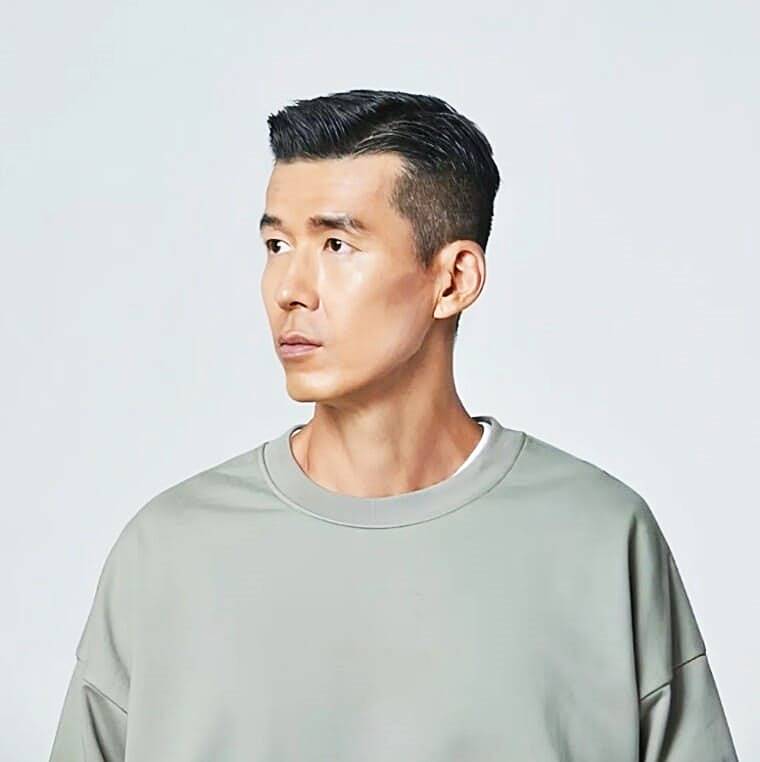 가수-션
