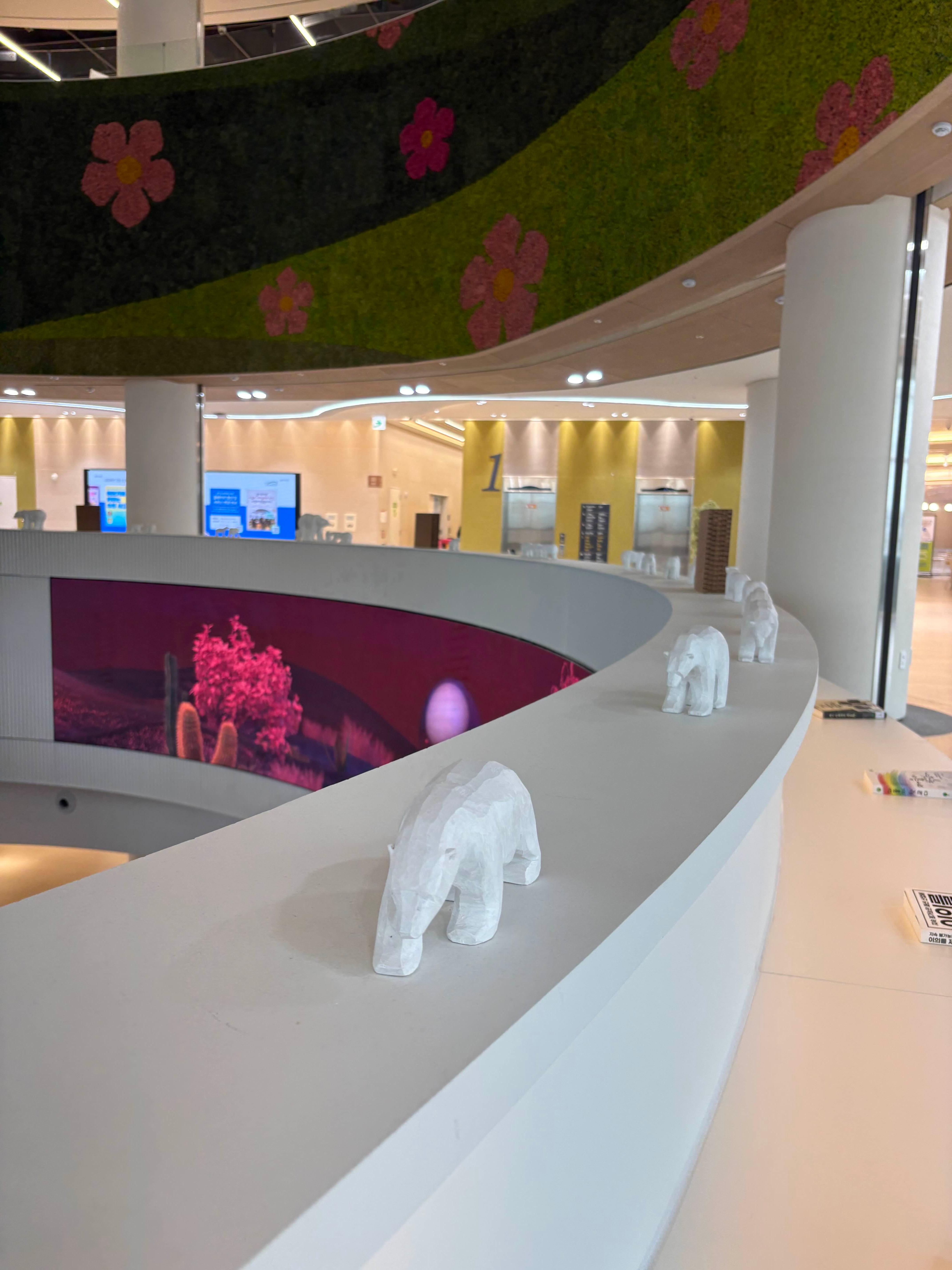 경기도서관 후기｜광교중앙역 초대형 신상 도서관, 가족 나들이 추천 명소