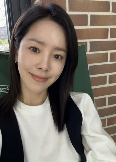 한지민 나이
