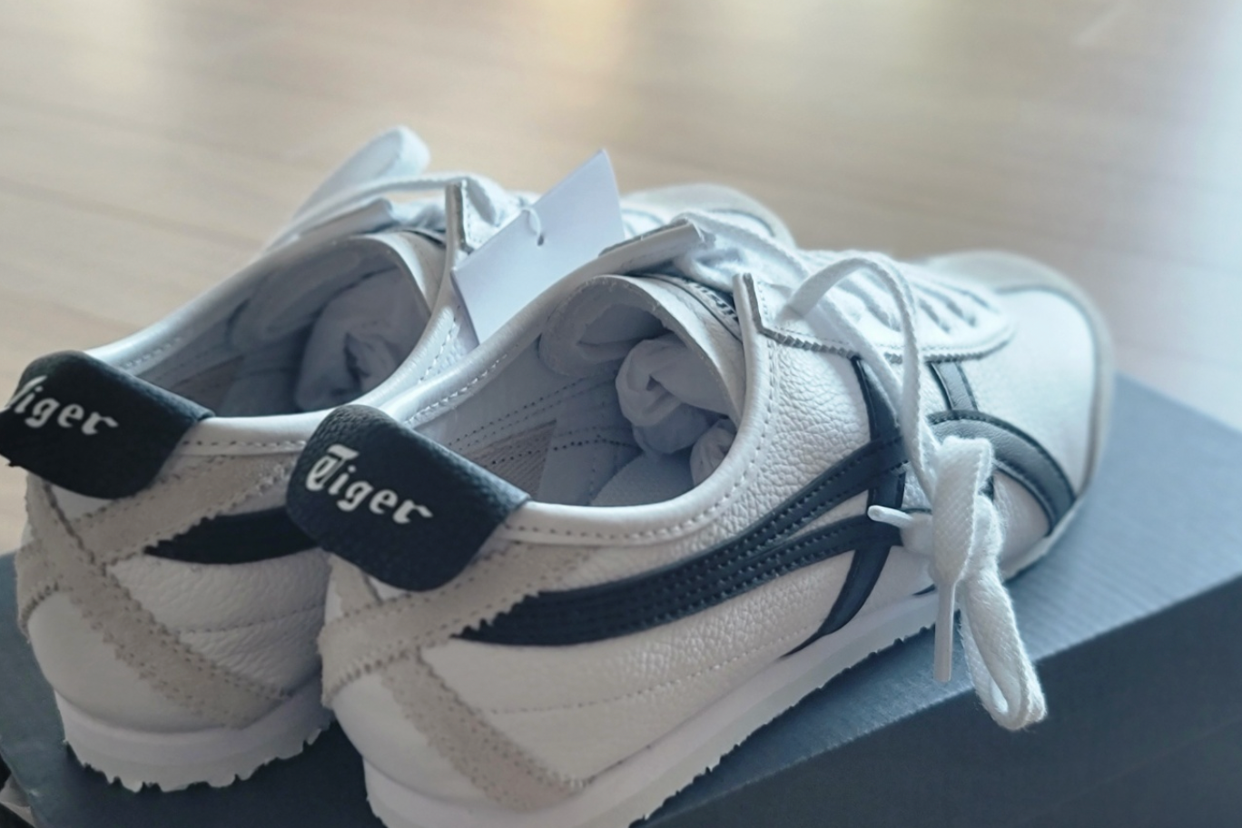 멕시코 66 화이트/블랙