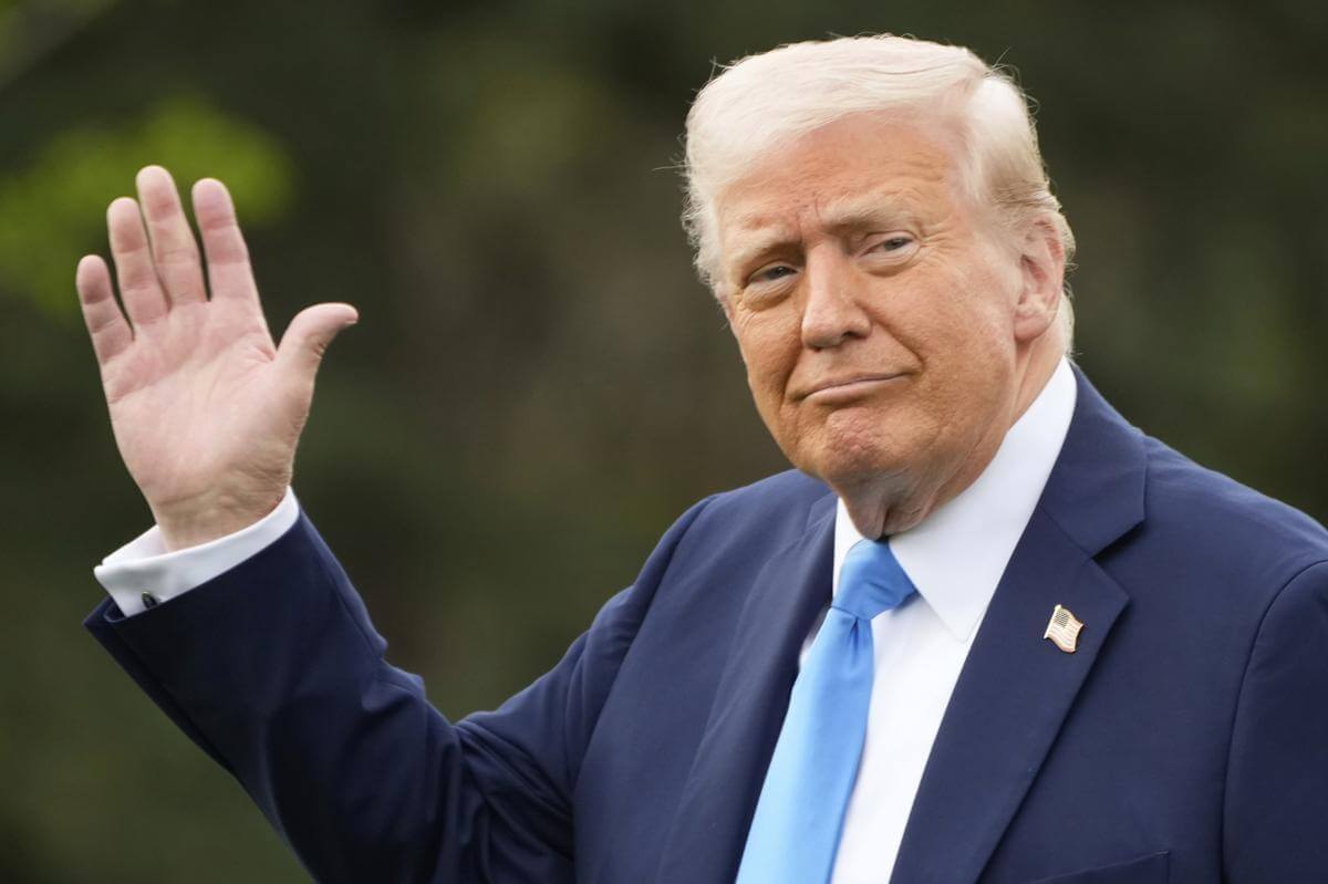 도널드 트럼프&amp;#44; 미국 대통령 3선 도전 시사&hellip;헌법 장벽 넘을 수 있을까?