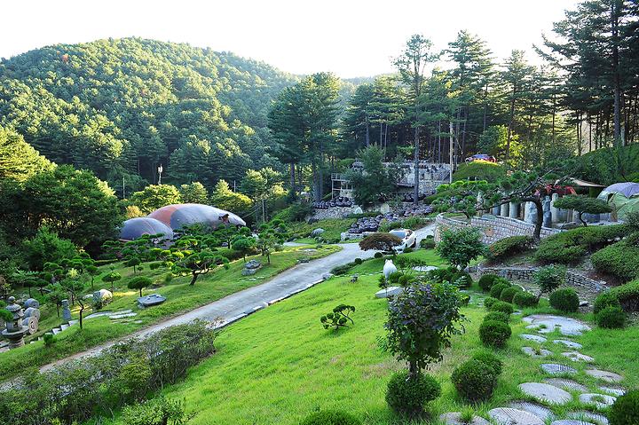수목원프로방스캠핑장. 경기 포천시 신북면 탑신로 1066