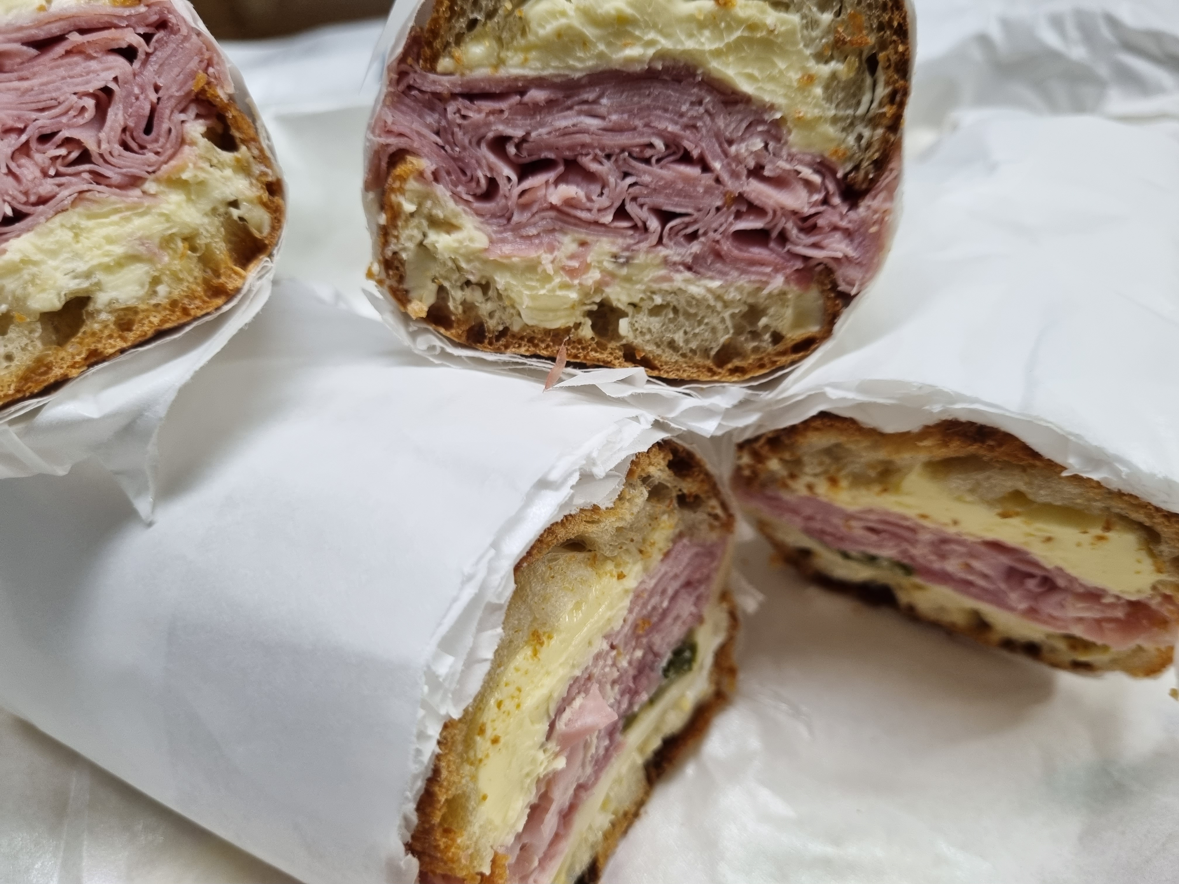 소금집델리안국