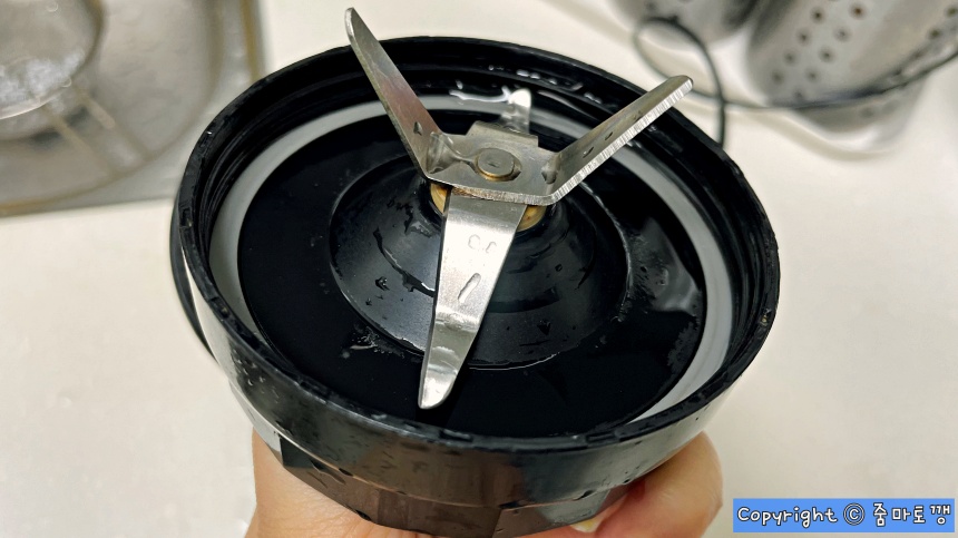 날카로워진-믹서기-칼날