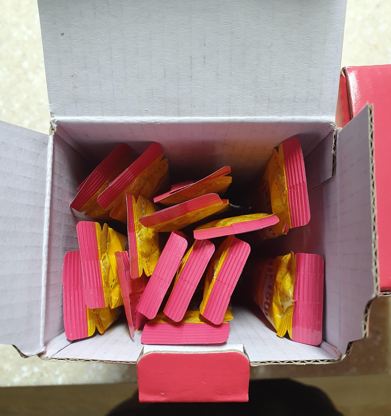 15개가 1각에 들어가 있습니다.