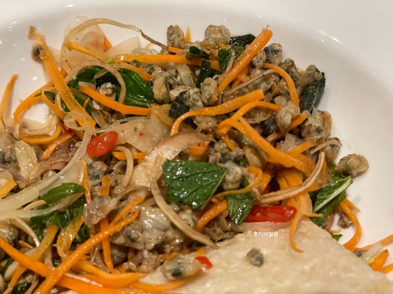 나트랑 아나만다라 올인클루 석식 아기 조개 샐러드