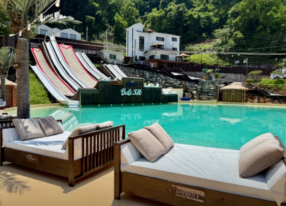 수영장 덕후 달인 추천! 가평&middot;이천&middot;춘천&middot;시흥&middot;서울&middot;용인 풀빌라 펜션 총정리