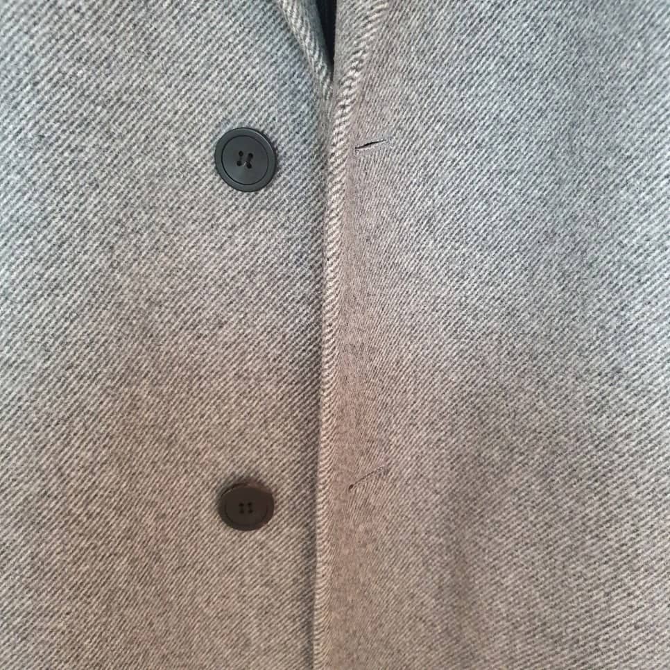 솔리드옴므 그레이 코트