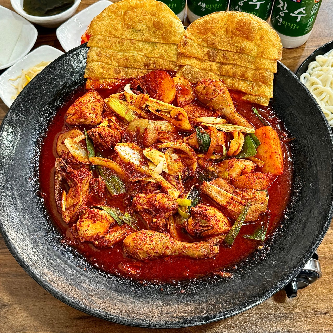 유담 솥뚜껑닭볶음탕 분당정자본점