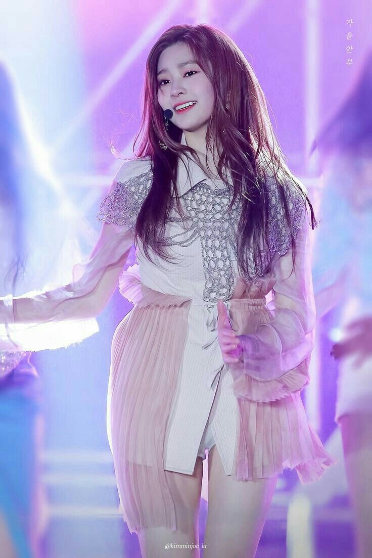 아이즈원 김민주 최애사진