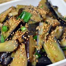 아삭하게 요리한 가지볶음 완성모습