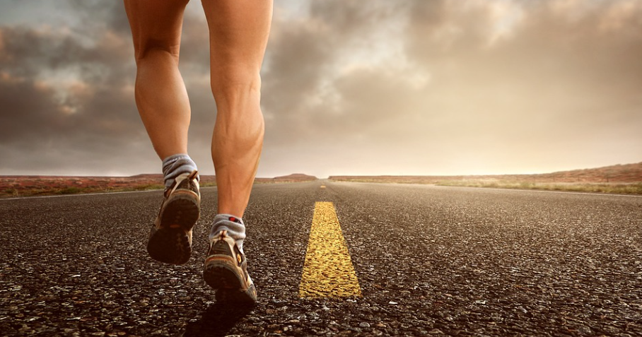 고콜레스테롤혈증이 있을 경우 발목 아킬레스건 힘줄 부분에 결절이 생길 수 있습니다.