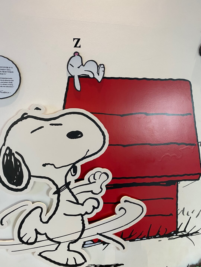 스누피가든-실내-사진-스누피