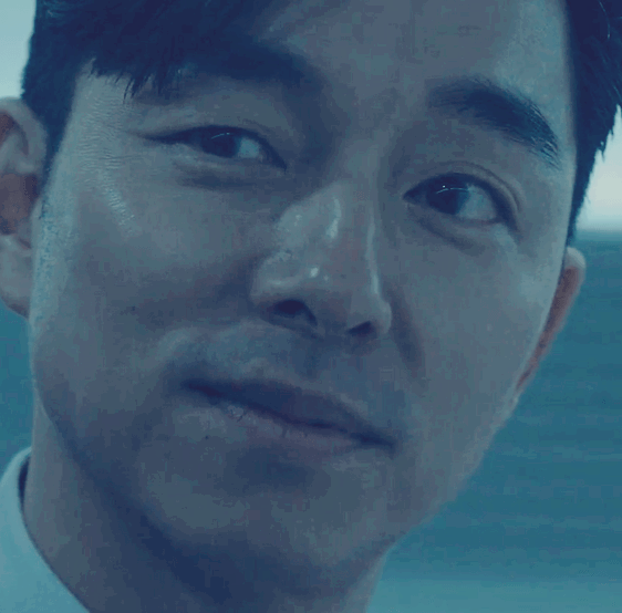 배우 공유