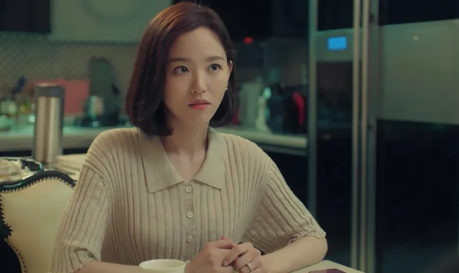 아는 와이프 강한나