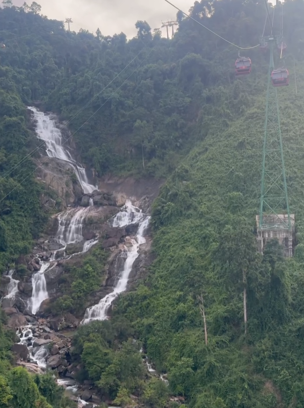다낭여행 바나힐 케이블카 03