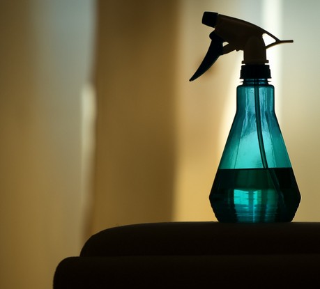 퇴치방법 물뿌리개