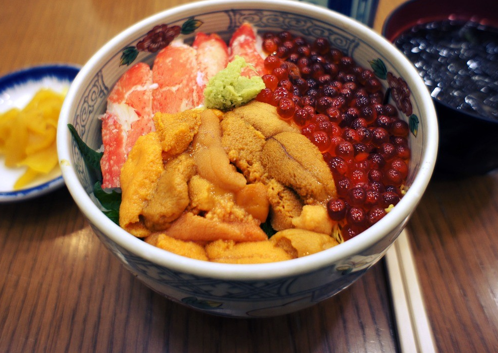 .익선동 일본식 덮밥집