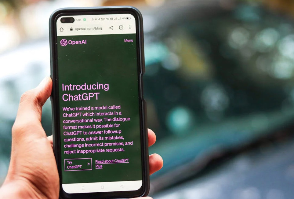 Chat GPT 휴대폰 화면