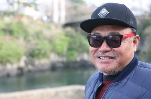 가수 김흥국님 사진입니다.