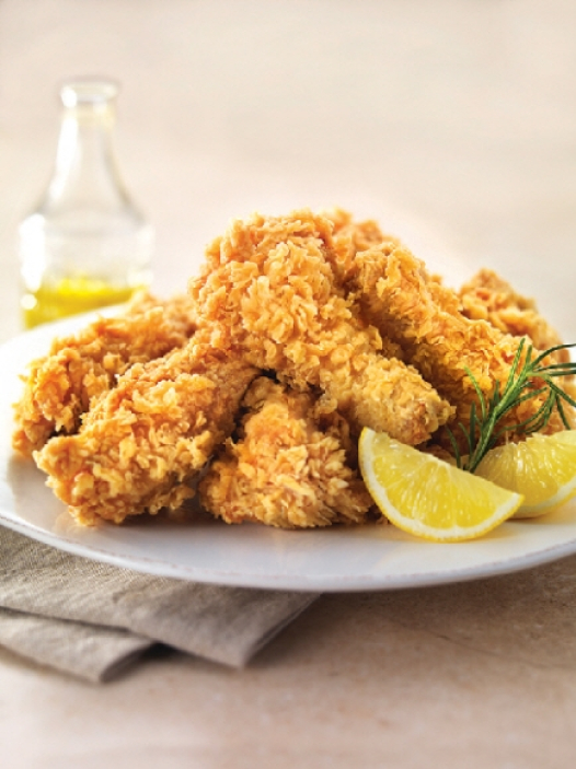 BBQ는 전량 스페인산 올리브유를 사용하고 있다. 사진은 BBQ의 황금올리브 치킨