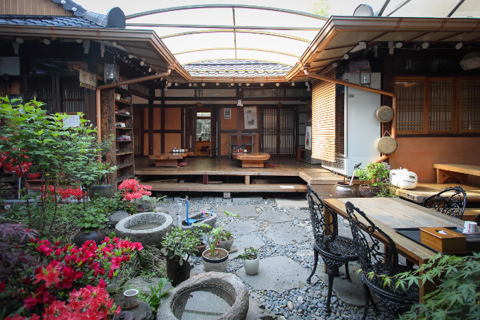 광주 한옥식당 애호박찌개