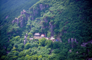 봄에 가기 좋은 사찰