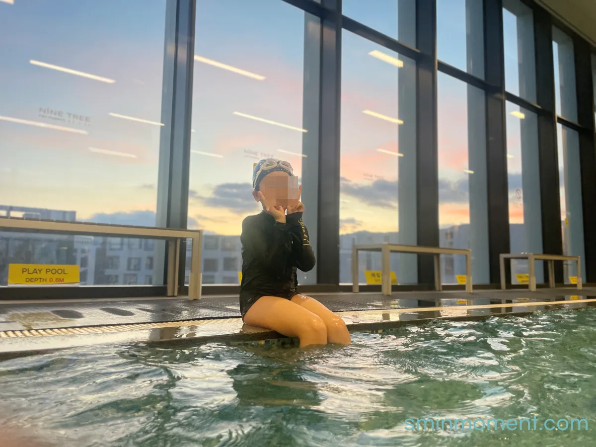 나인트리-바이-파르나스-판교-서울-실내수영장-저녁수영