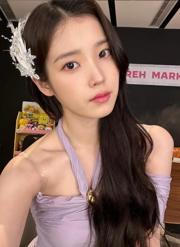 아이유 IU 프로필 갤러리ㅣ노래 음악 mbti 인스타 유튜브