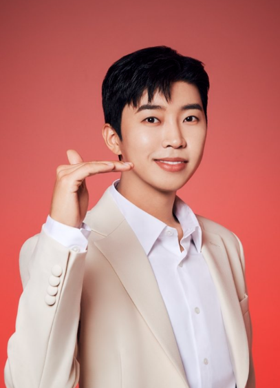 임영웅 갤러리 - 온라인에서 사진과 영상을 감상하는 모든 방법