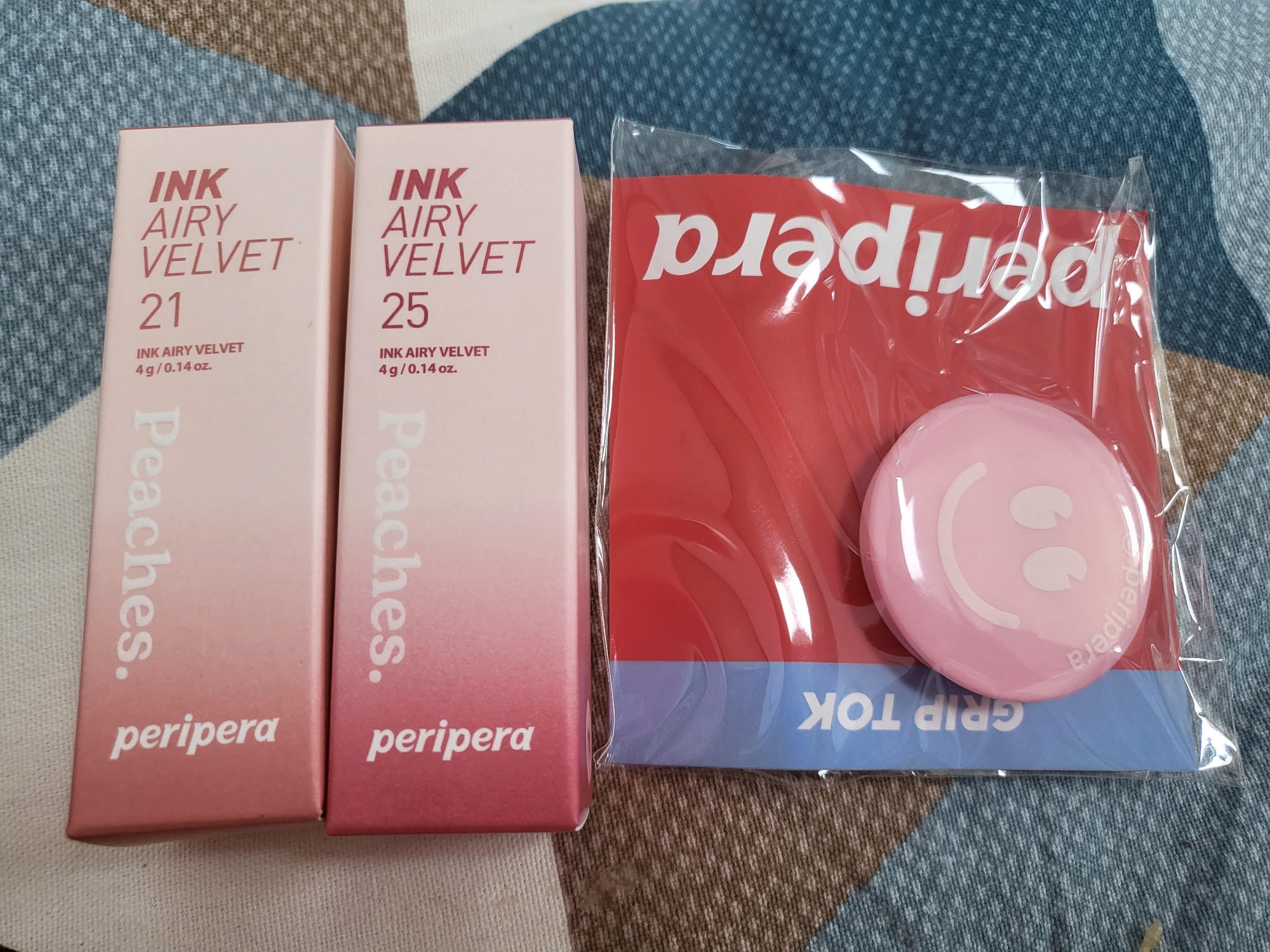 페리페라 잉크더에어리벨벳 물복피치와 페리페라 잉크더에어리벨벳 피치나는 솔로