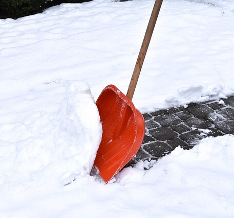 염화칼슘 염화칼슘 사용법 염화칼슘 뿌리는 법 염화칼슘 보관 방법 염화칼슘 구매처 겨울 제설제 염화칼슘 주의사항 눈 올 때 염화칼슘
