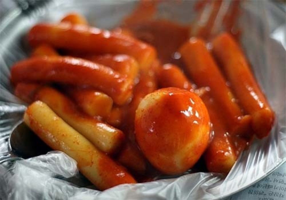 서울 철길떡볶이, 순대랑 야끼만두까지 진짜 조합인가요?