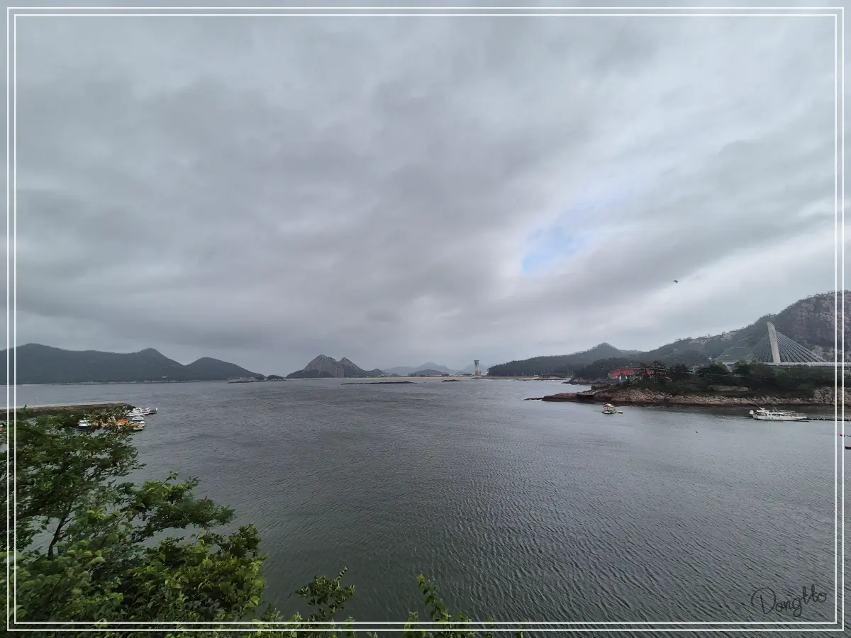 전라도-군산-가족여행-장자도-카페-라파르-바다-풍경