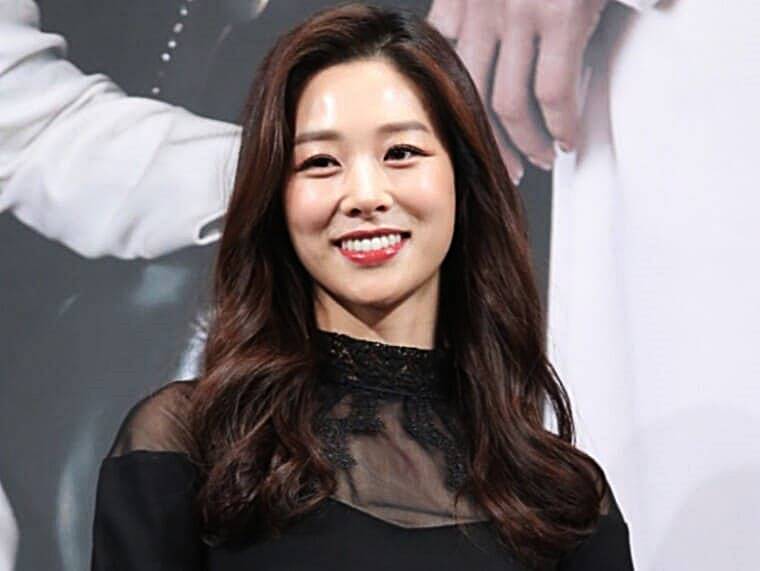장신영 
