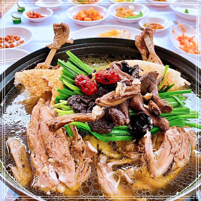 생방송 투데이 양주, 장흥, 계곡 참숯 화력으로 진한 풍미! 무쇠솥 닭볶음탕 맛집