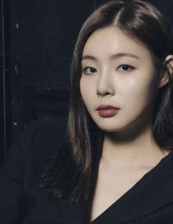 민경아 정년이