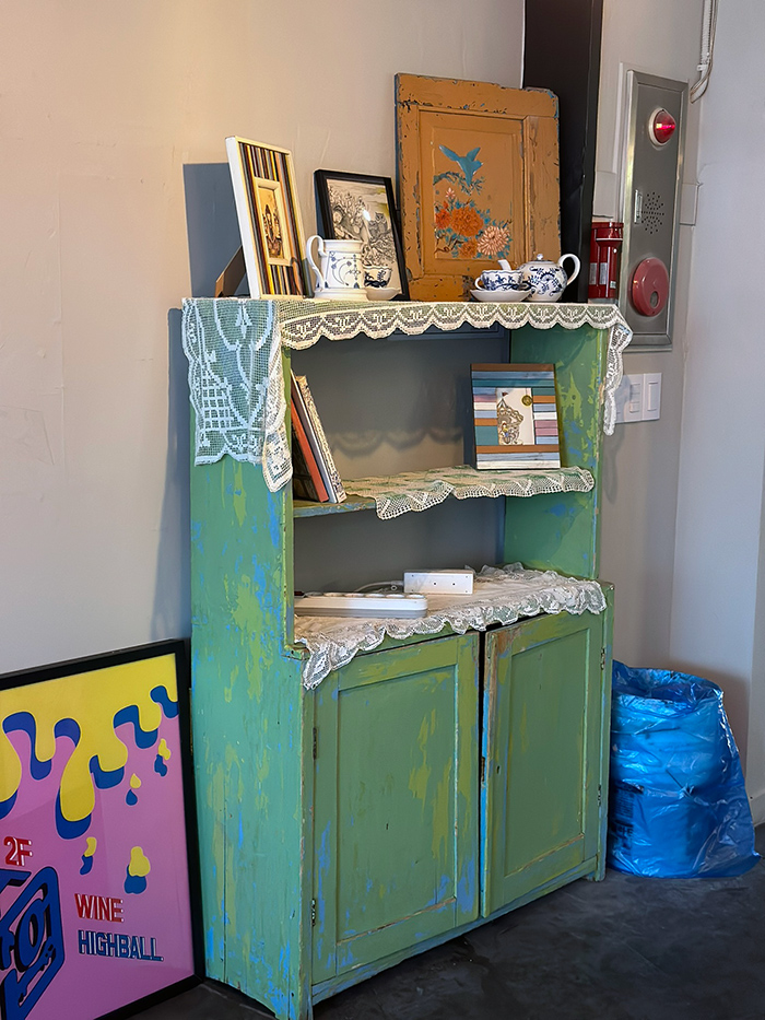 을지로 신상 카페 을지작업 CAFE & BAR 낮에는 커피, 저녁엔 칵테일바