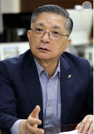 정책발표중인 이한준 LH사장