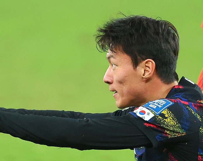 클린스만 감독, 황의조 논란속 "우리 팀의 선수" 강조