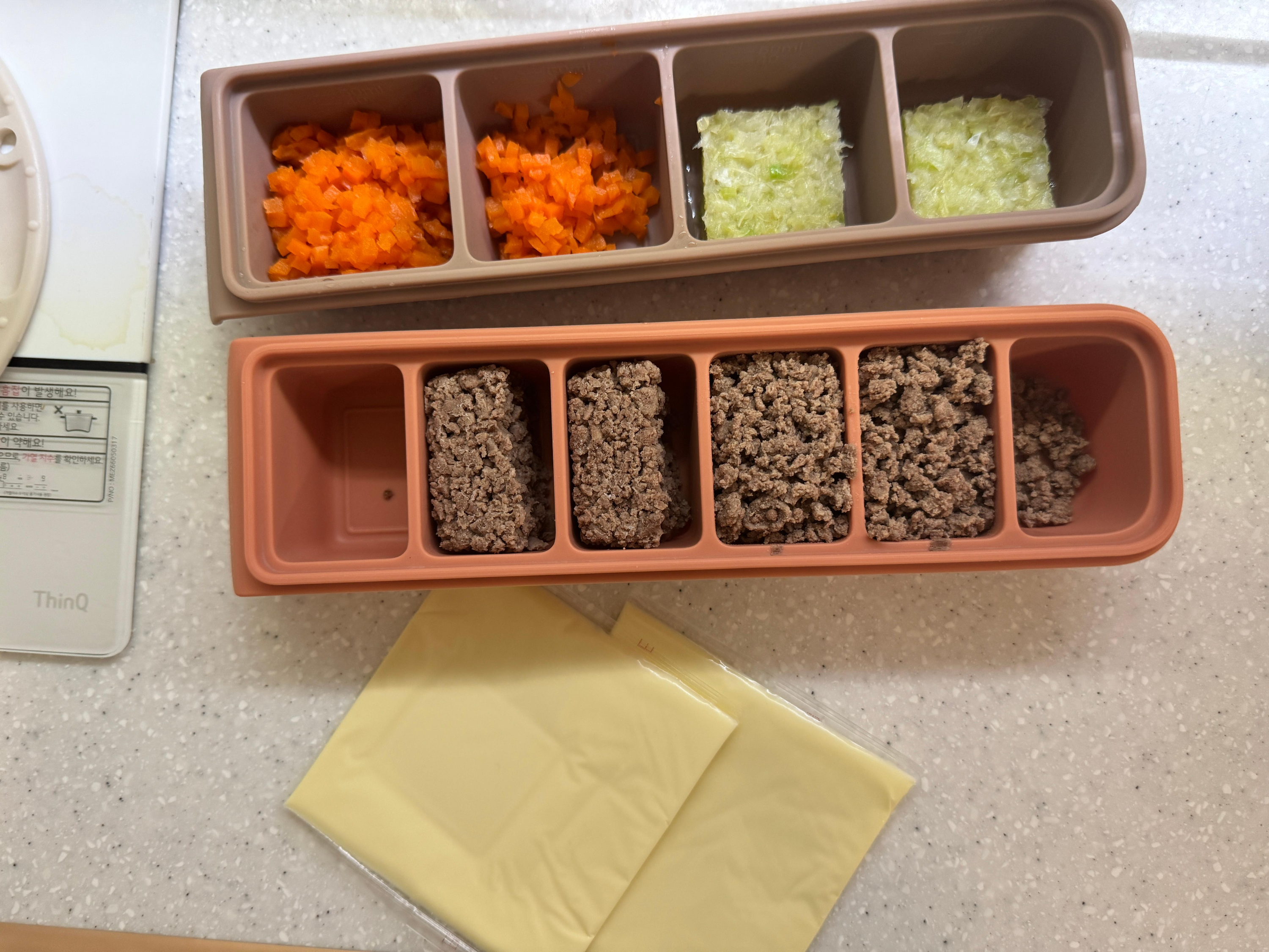 소고기, 당근, 양배추, 아기치즈 재료 사진