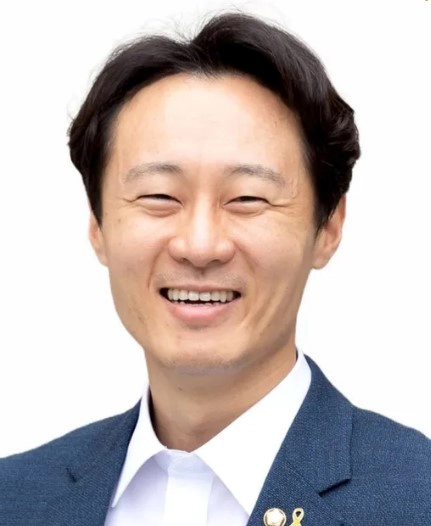 이탄희 국회의원 프로필 나이 고향 학력 지역구