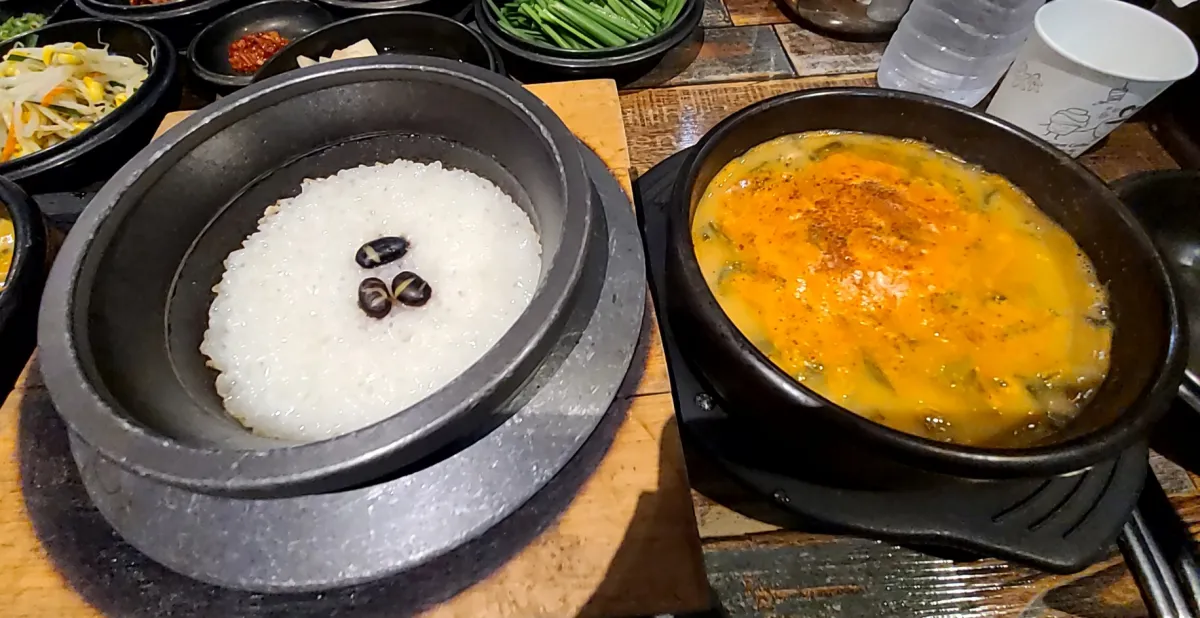 기름진흰밥-솥밥과-추어탕한뚝배기