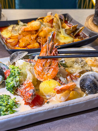 해산물 크림스튜