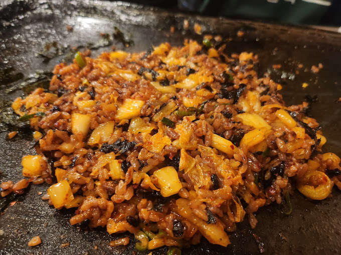 마포 합정동 삼겹살 '신김치생삼겹살'