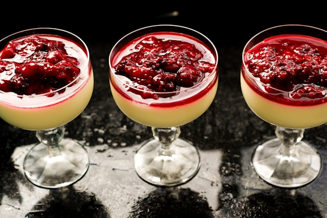 딸기잼 푸딩 관련 이미지