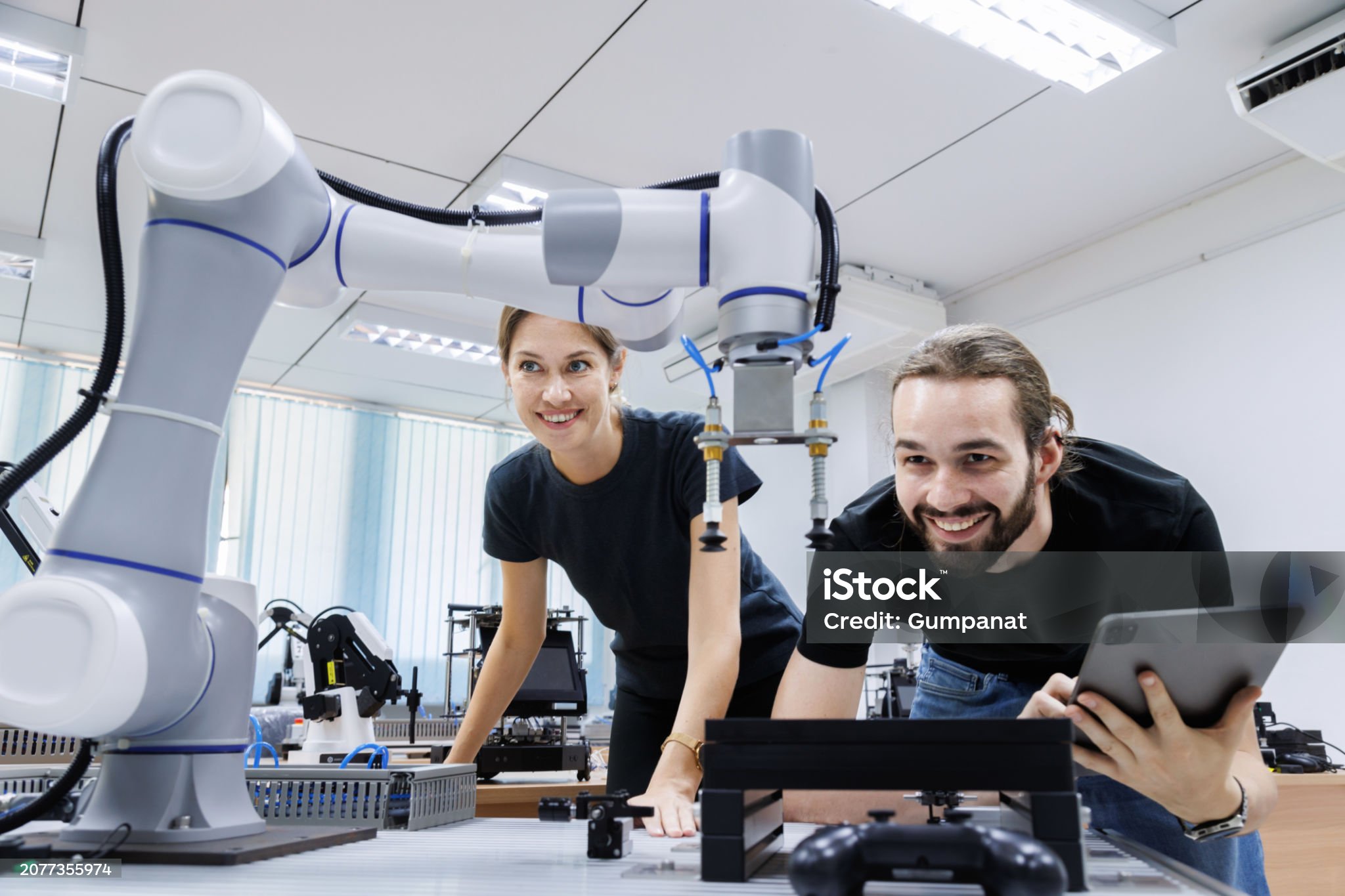 산업용·의료·서비스 로봇, 주식엔 어떤 영향이 있을까?