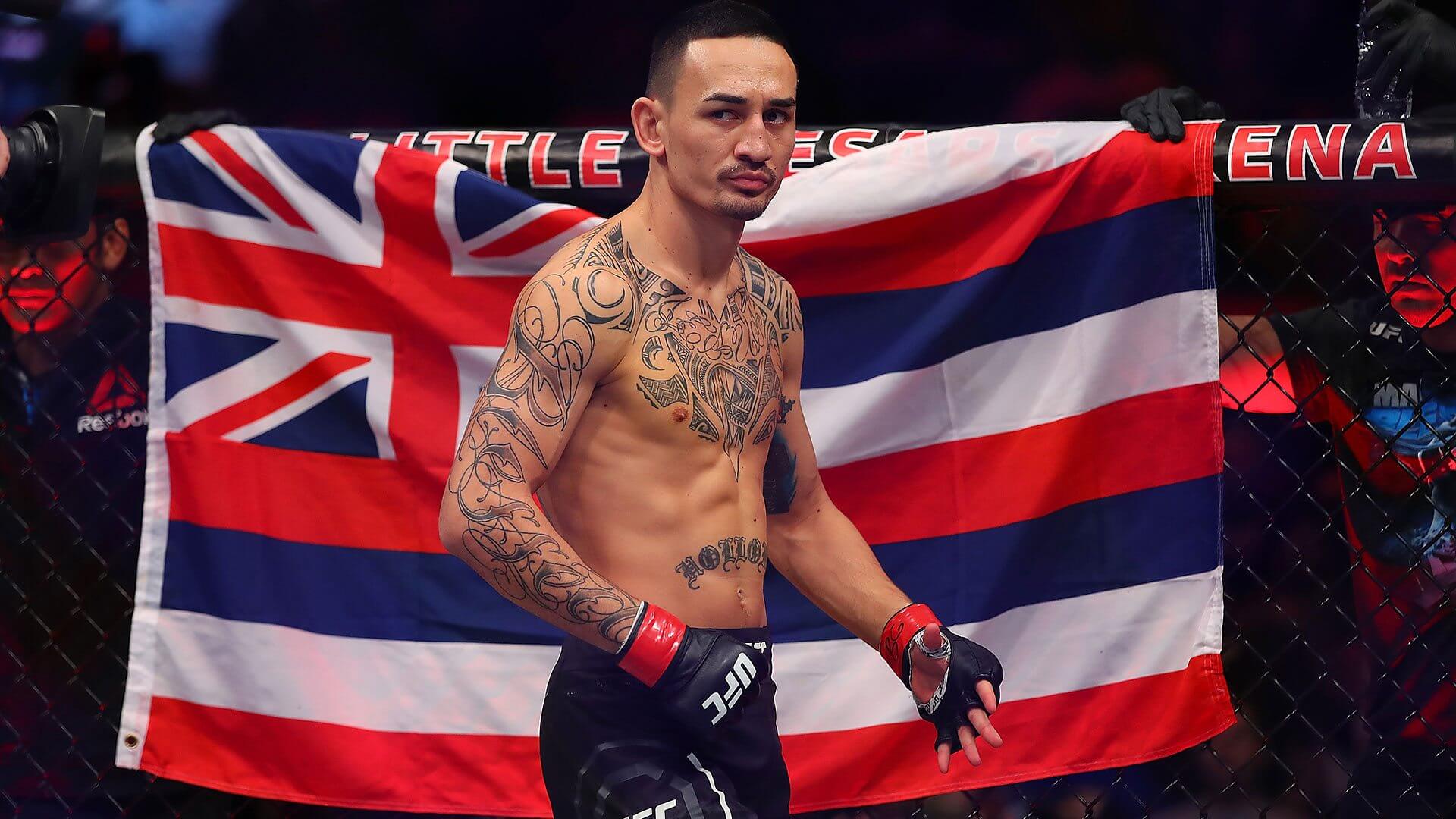 UFC 308 토푸리아 할로웨이